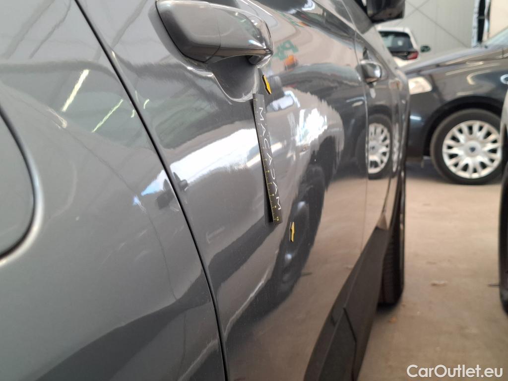  Opel   Grandland X Grandland X Elegance Business 1.2 Turbo 130CV BVA8 E6d #9