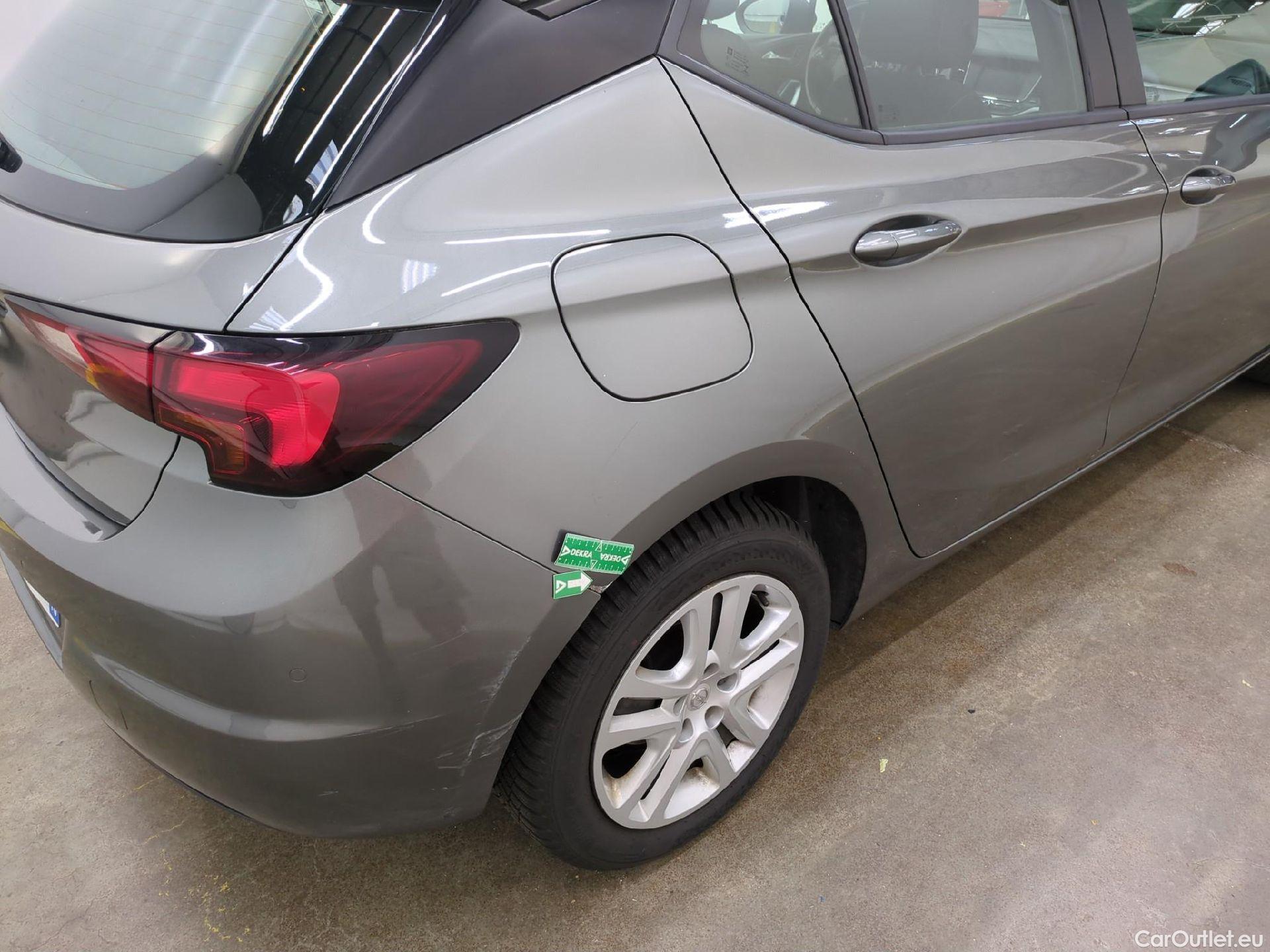  Opel  Astra OPEL  5p Berline 1.6 DIESEL 136 AUTO EDITION BUSINESS #48