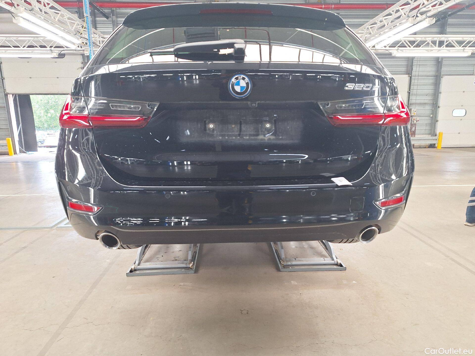 Bmw  Serie 3 BMW, 3-serie To. '18 PHEV, BMW 3 Reeks Touring 320e (150 kW) 5d #7