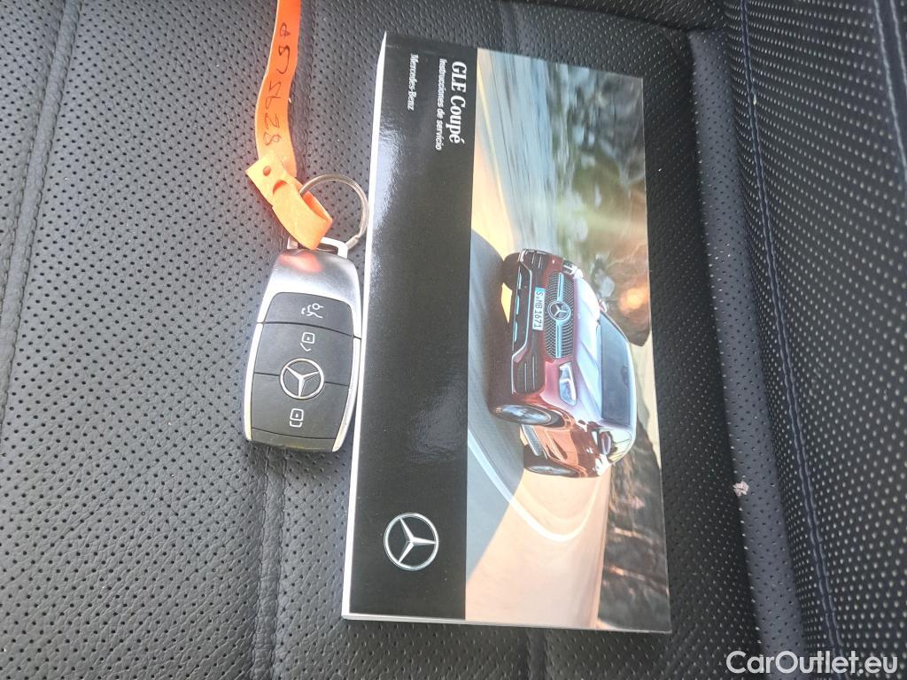  Mercedes  G-Klasee MERCEDES-BENZ GLE Coupé / 2020 / 5P / todoterreno GLE 350 de 4MATIC (Híbrido Enchufable) #4