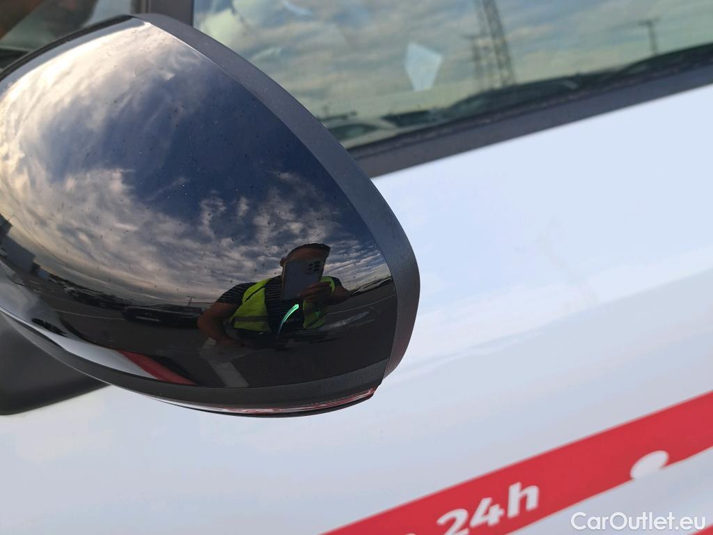  Renault  Captur RENAULT  / 2020 / 5P / todoterreno Intens TCe 74kW (100CV) GLP #44