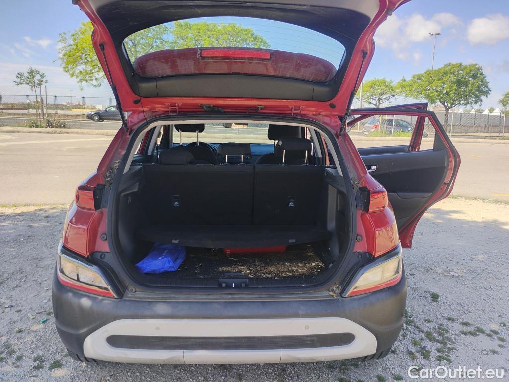 Hyundai  kona HYUNDAI  / 2020 / 5P / todoterreno 1.0 TGDI Maxx 4X2 #8
