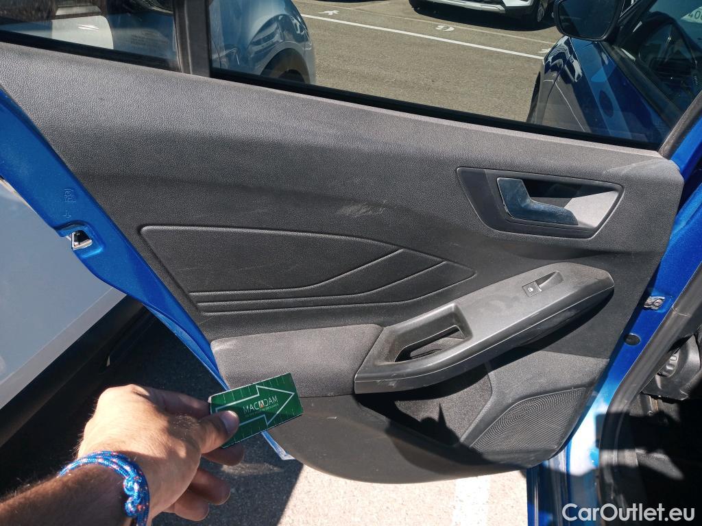  Ford  Focus FORD  / 2018 / 5P / berlina con portón 1.0 Ecoboost MHEV 92kW ST-Line Style SIP (AC2) #12
