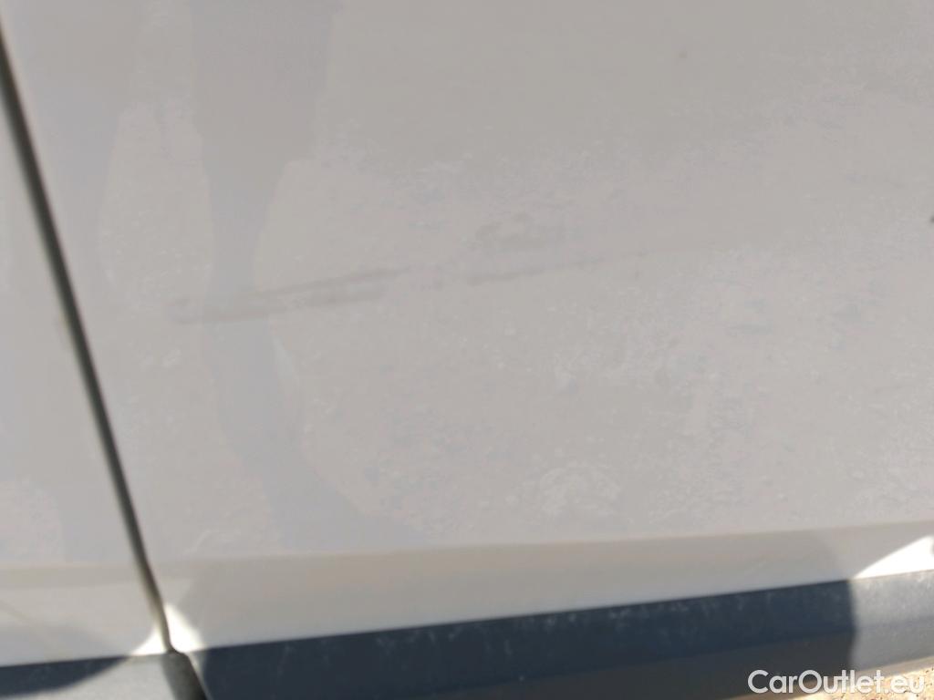  Toyota  C-HR TOYOTA  / 2019 / 5P / todoterreno 1.8 125H Advance #16