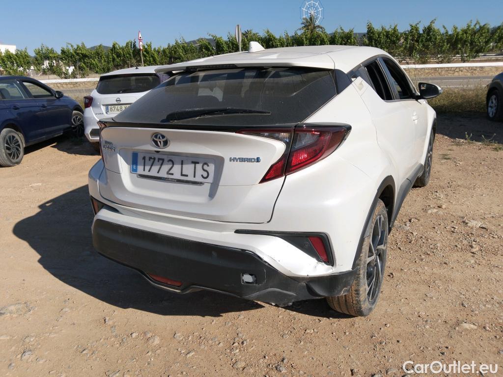  Toyota  C-HR TOYOTA  / 2019 / 5P / todoterreno 1.8 125H Advance #5