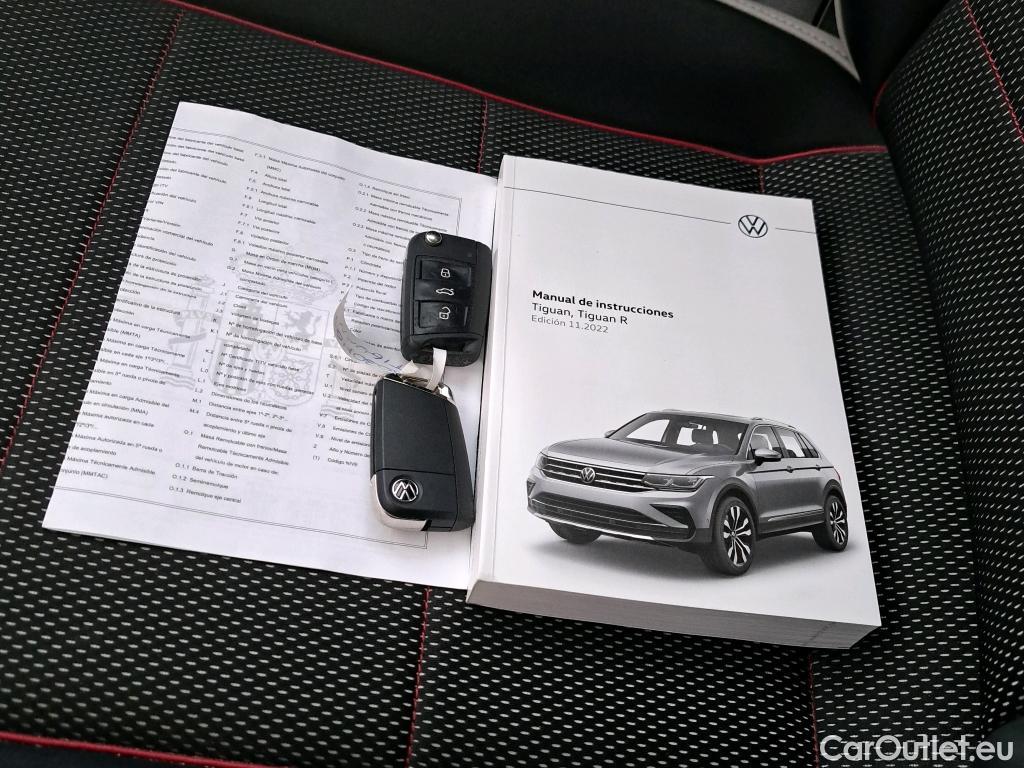  Volkswagen  Tiguan VOLKSWAGEN  / 2020 / 5P / todoterreno Urban Sport 2.0 TDI 110kW (150CV) DSG #6