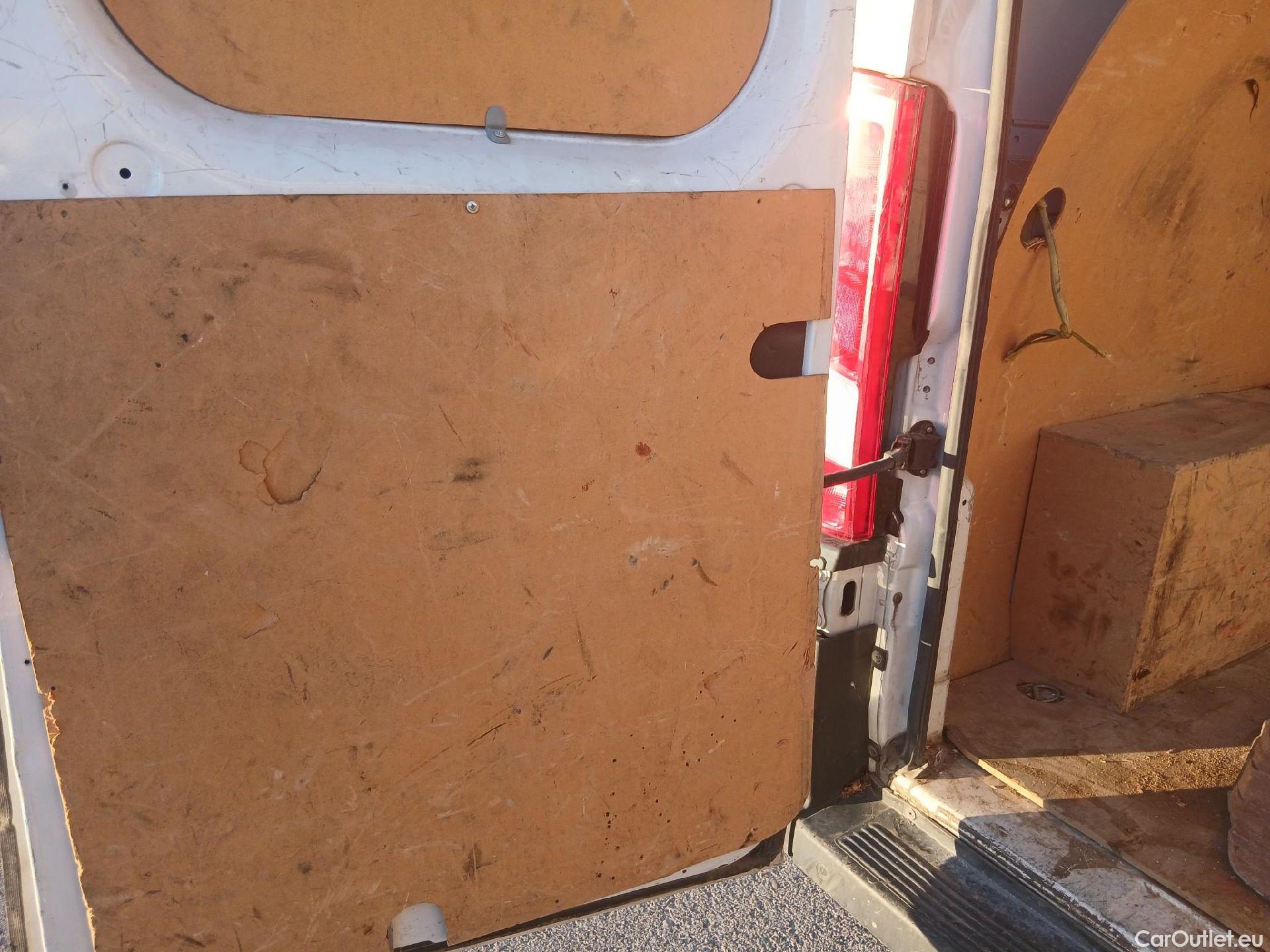 Fiat  Ducato FIAT  / 2023 / 4P / furgón 35 L2H2 BlueHDi (103kW) #11