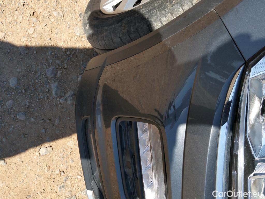  Volkswagen  T-ROC VOLKSWAGEN  / 2017 / 5P / todoterreno Advance 1.5 TSI 110kW (150CV) #3
