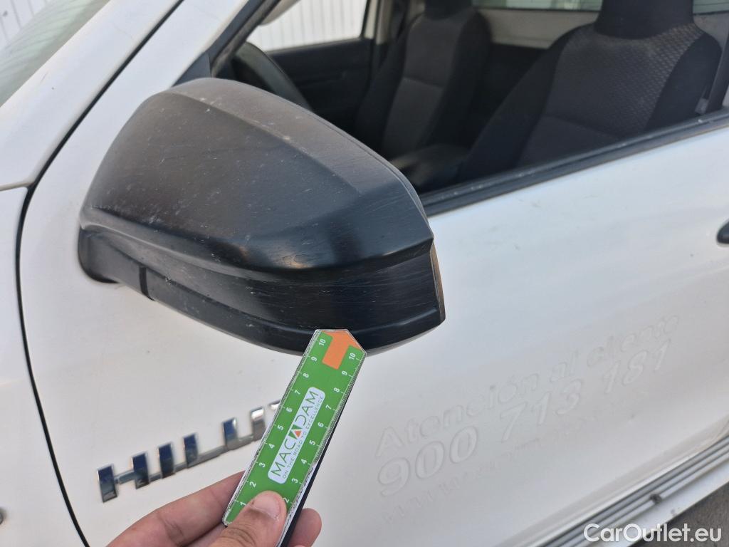  Toyota  Hilux TOYOTA  / 2016 / 2P / pickup 2.4 D-4D Cabina Sencilla GX #41