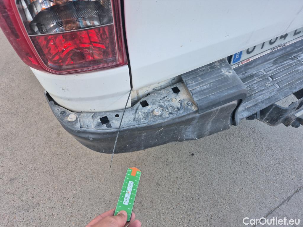  Toyota  Hilux TOYOTA  / 2016 / 2P / pickup 2.4 D-4D Cabina Sencilla GX #23