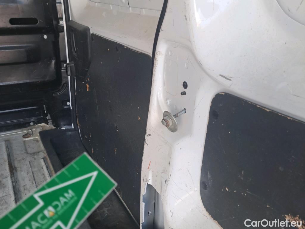  Opel  Vivaro OPEL  / 2019 / 4P / furgón 1.5 Diésel 74kW (100CV) M Std Express (CX) #71