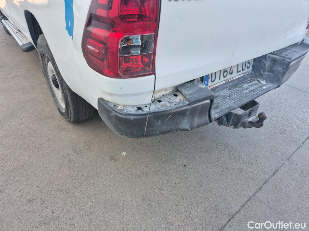  Toyota  Hilux TOYOTA  / 2016 / 2P / pickup 2.4 D-4D Cabina Sencilla GX #10