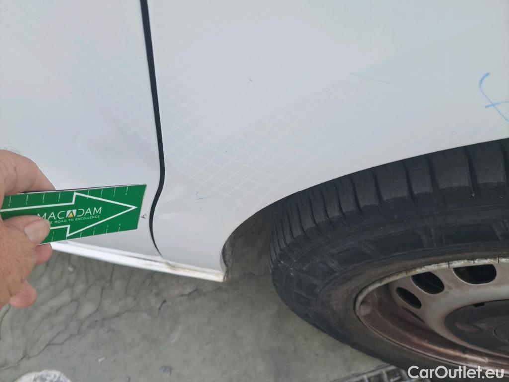  Opel  Vivaro OPEL  / 2019 / 4P / furgón 1.5 Diésel 74kW (100CV) M Std Express (CX) #38