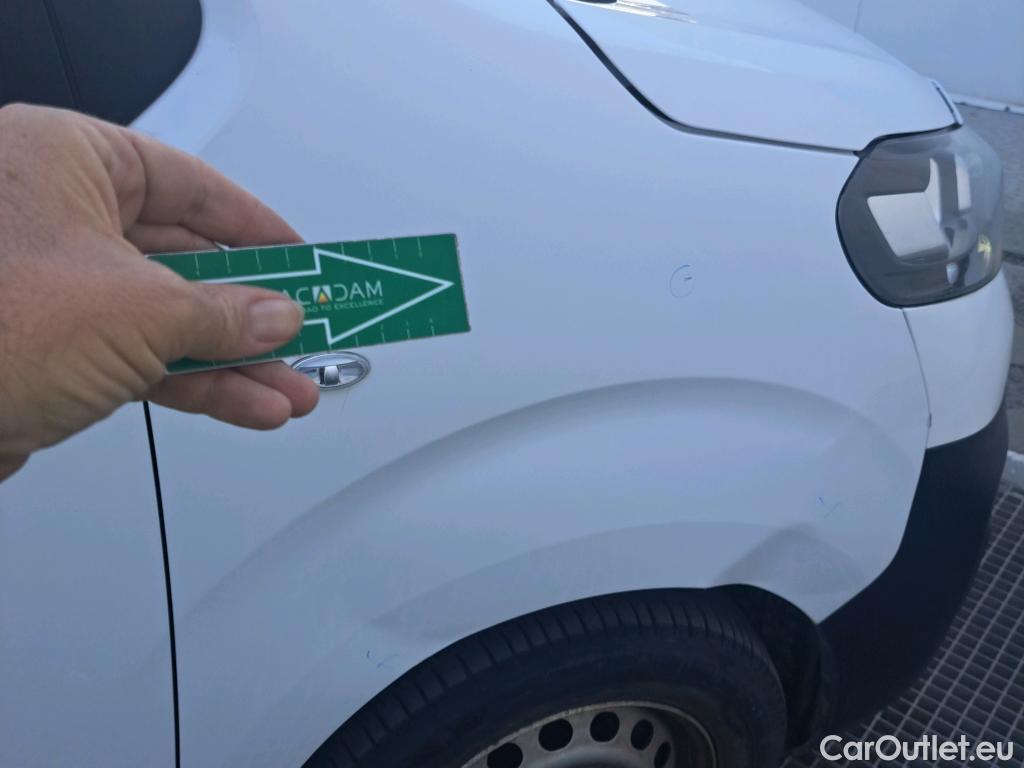 Opel  Vivaro OPEL  / 2019 / 4P / furgón 1.5 Diésel 74kW (100CV) M Std Express (CX) #35