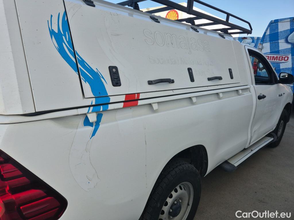  Toyota  Hilux TOYOTA  / 2016 / 2P / pickup 2.4 D-4D Cabina Sencilla GX #21
