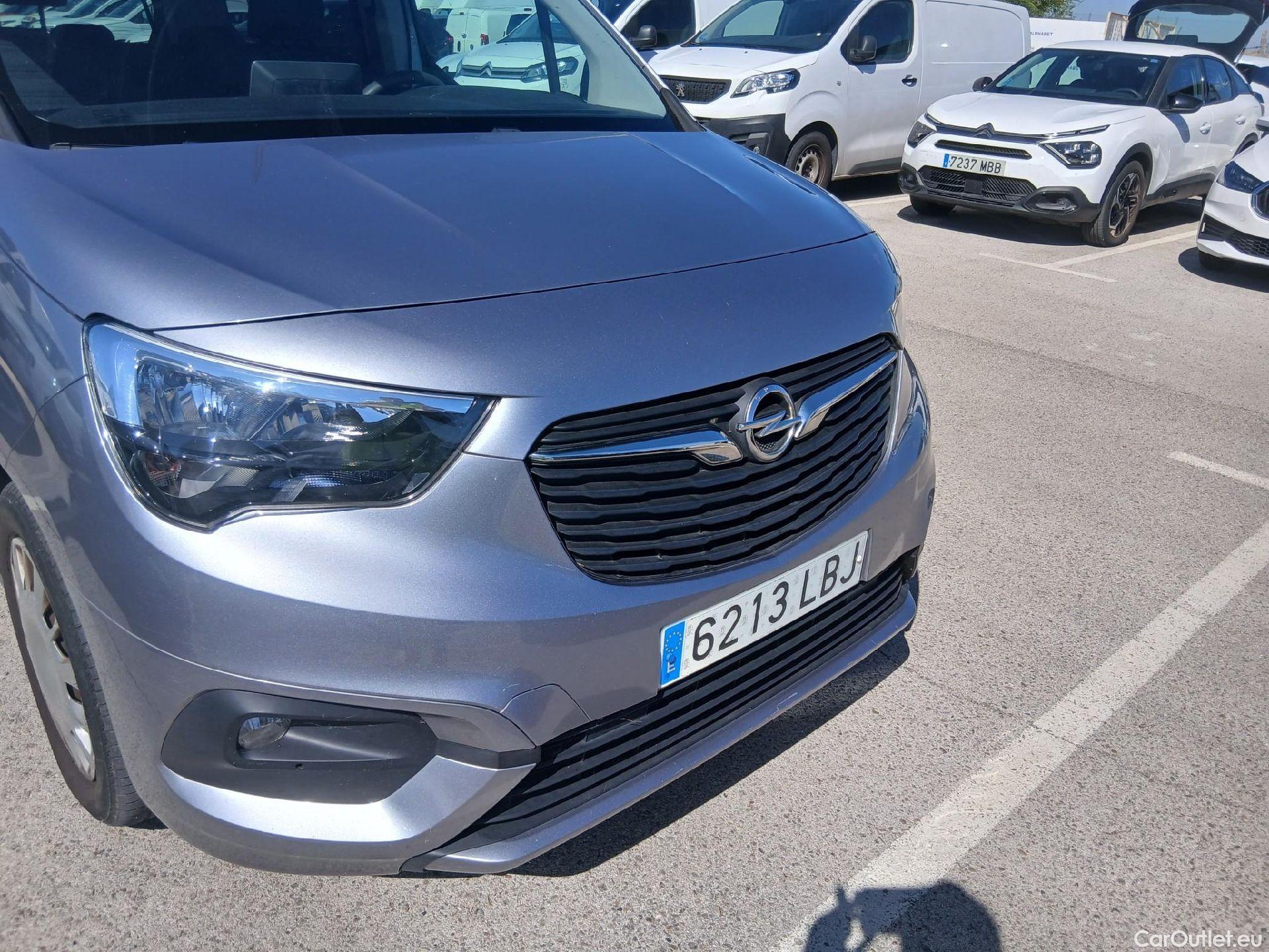  Opel  Combo OPEL  Life / 2018 / 5P / monovolumen compacto 1.5 TD 75kW (100CV) S/S Selective L (CX) #7