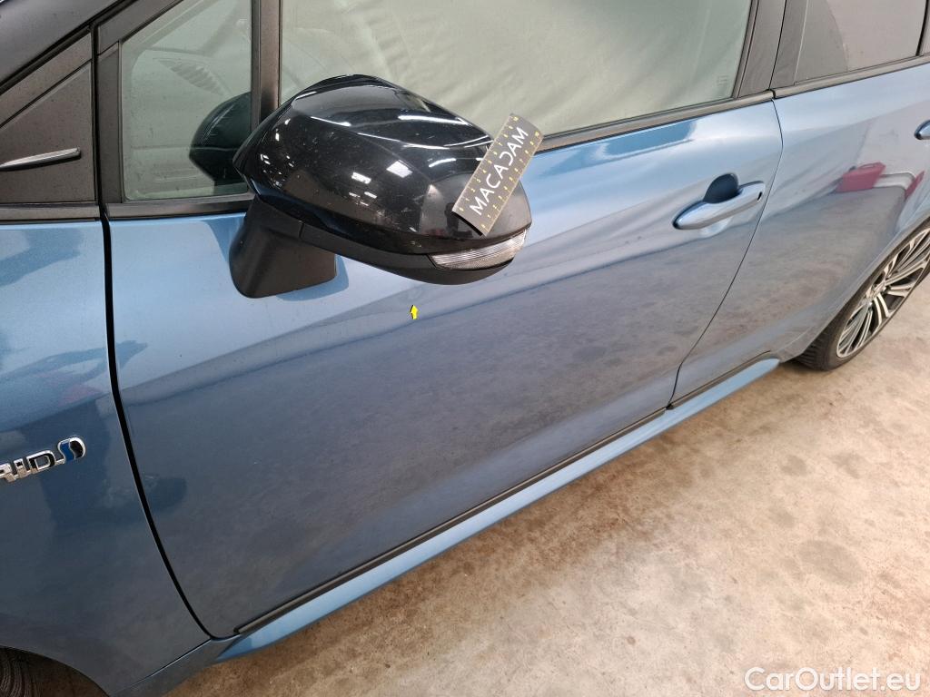  Toyota  Corolla TOYOTA  Touring Sports / 2018 / 5P / Break Hybride 122h Collection #105