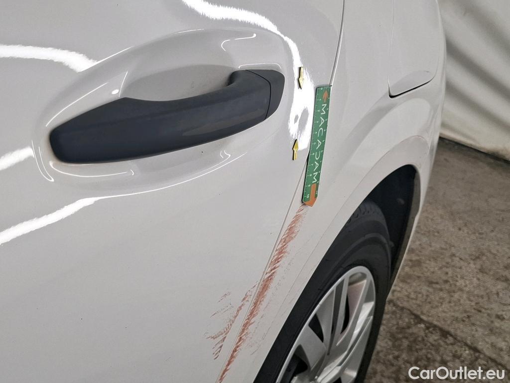  Peugeot  208  Premium 1.5 HDi 100CV BVM6 E6d #38