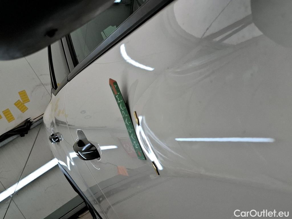  Citroen  C4  Berline Feel Nav Business R 1.5 BlueHDI 130CV BVA8 E6d #9