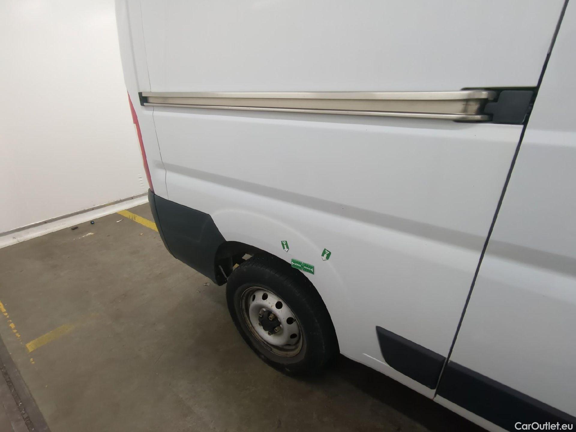  Fiat  Ducato FIAT  / 2014 / 4P / Fourgon tôlé 2.3 Multijet 120 3.0 M H2 Business #10
