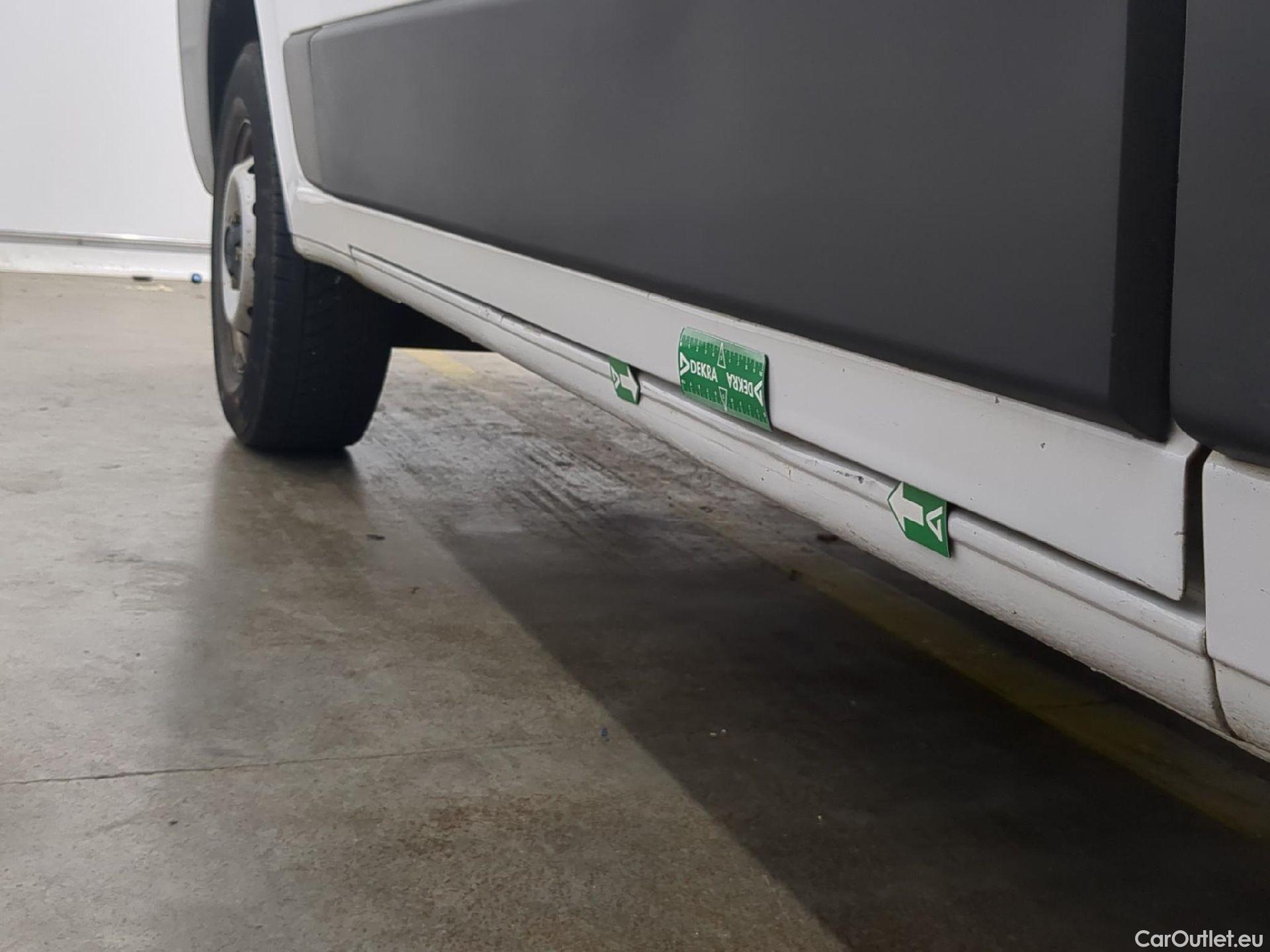  Fiat  Ducato FIAT  / 2014 / 4P / Fourgon tôlé 2.3 Multijet 120 3.0 M H2 Business #14