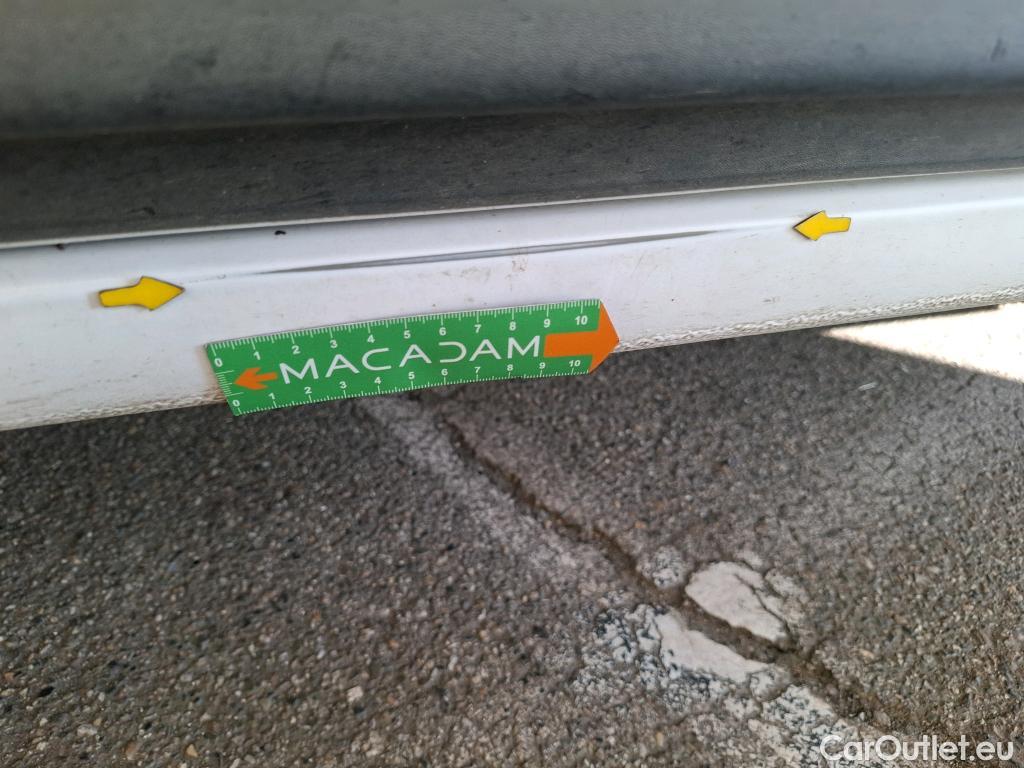  Renault  Kangoo RENAULT  / 2021 / 4P / Fourgonnette GD CONFORT - BLUE DCI 95 #58