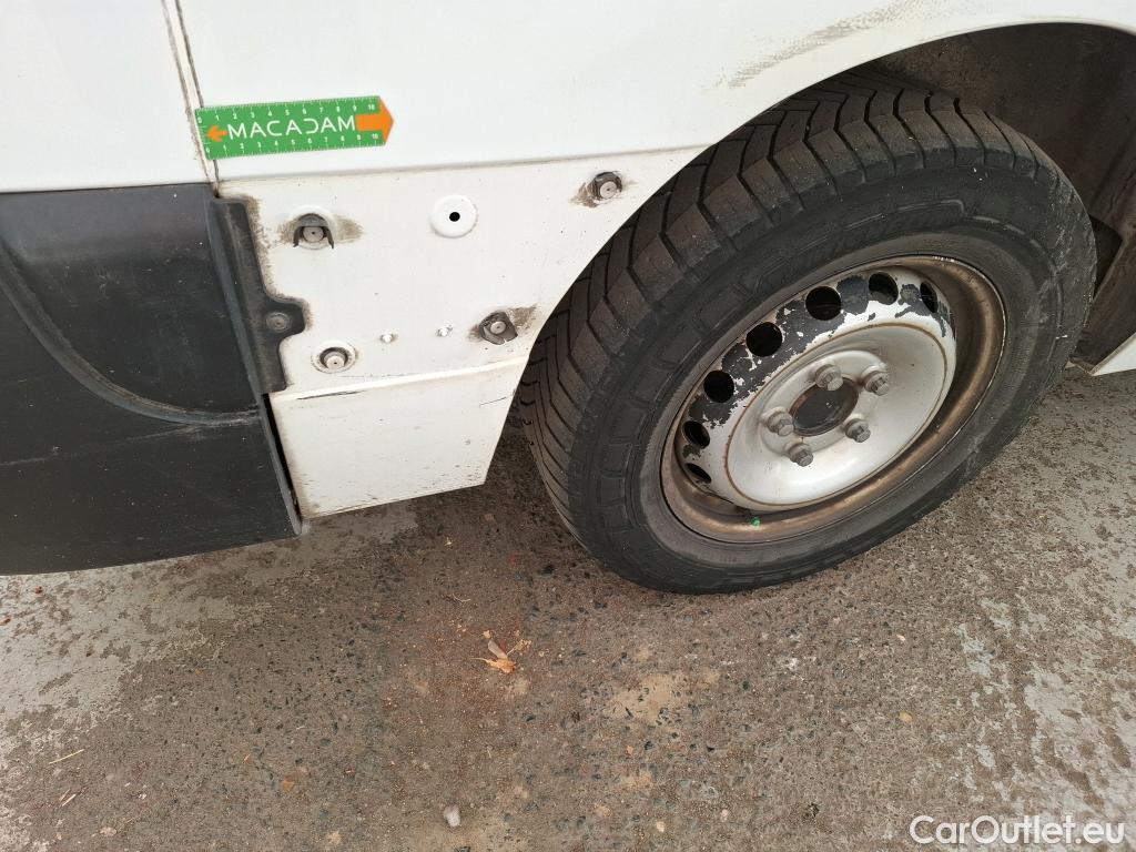  Renault  Master  Fourgon L2H2 3 5 Grand Confort dCi 130CV BVM6 E6 #84
