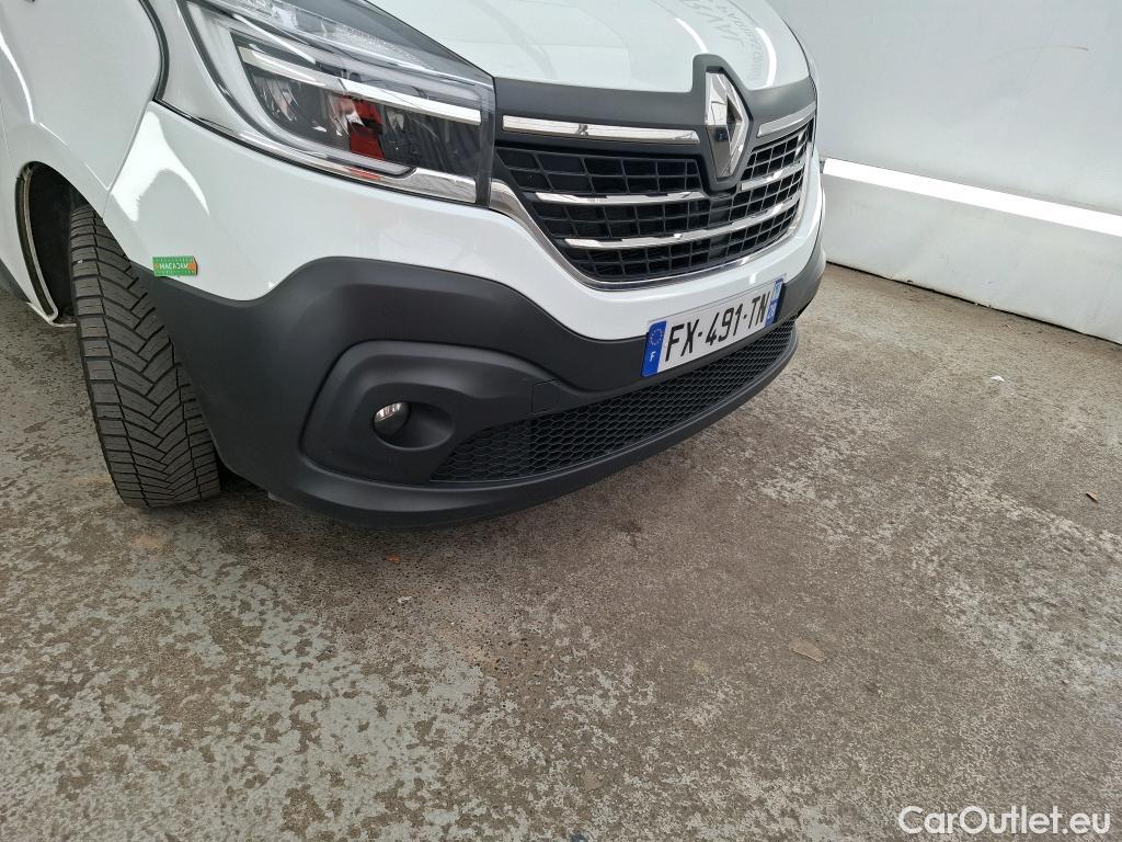  Renault  Trafic RENAULT  / 2019 / 4P / Fourgon tole FG GCF L1H1 1000 Energy dCi 145 EDC #17