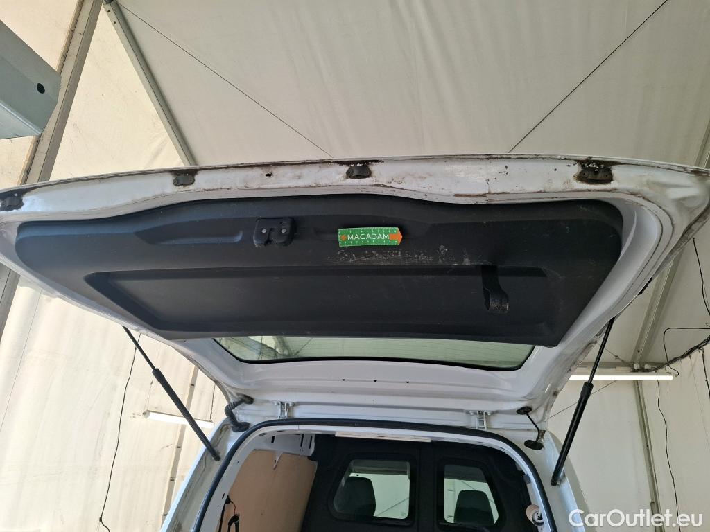  Renault  Kangoo RENAULT  / 2021 / 4P / Fourgonnette GD CONFORT - BLUE DCI 95 #80