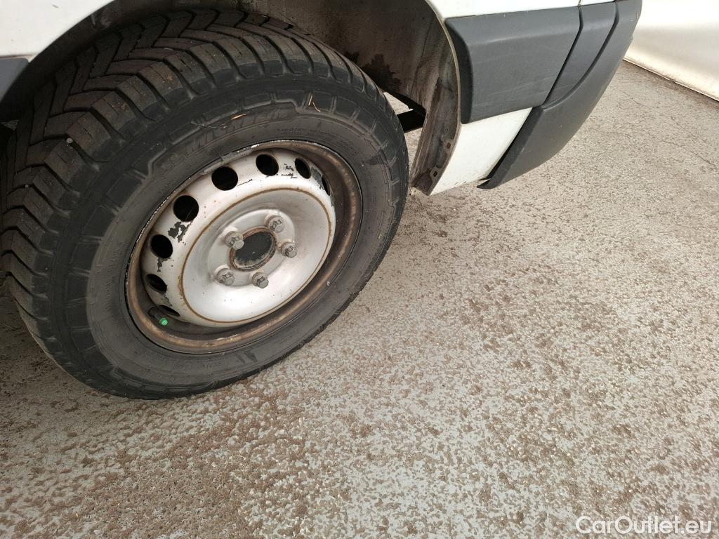  Renault  Master  Fourgon L2H2 3 5 Grand Confort dCi 130CV BVM6 E6 #127