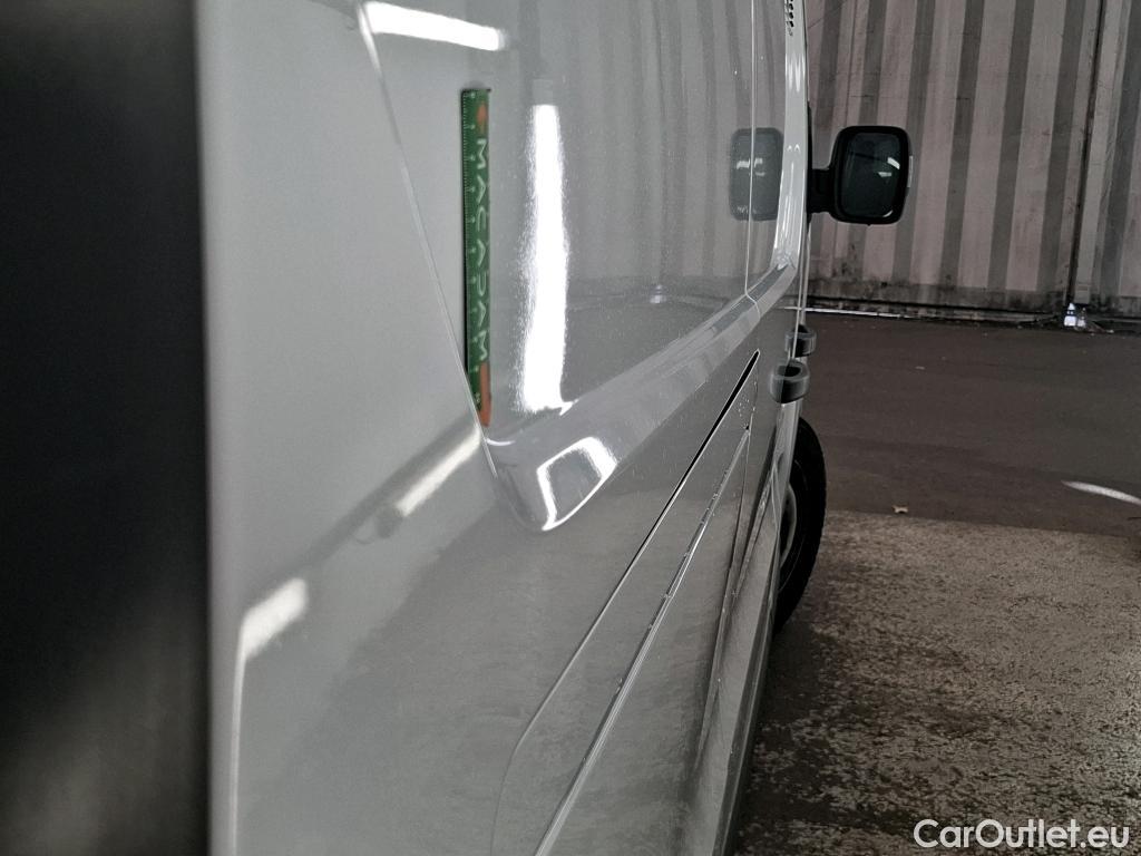  Renault  Trafic RENAULT  / 2021 / 4P / Fourgon tôlé FG GCF L2H1 3T Blue dCi 150 EDC #12