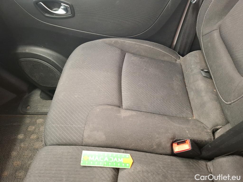  Renault  Trafic RENAULT  / 2019 / 4P / Fourgon tole FG GCF L1H1 1000 Energy dCi 145 EDC #36