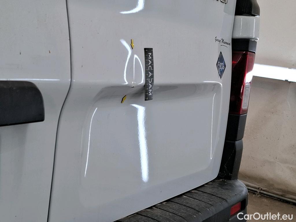  Renault  Trafic  Fourgon L2H1 1300 Confort 1.6 dCi #16