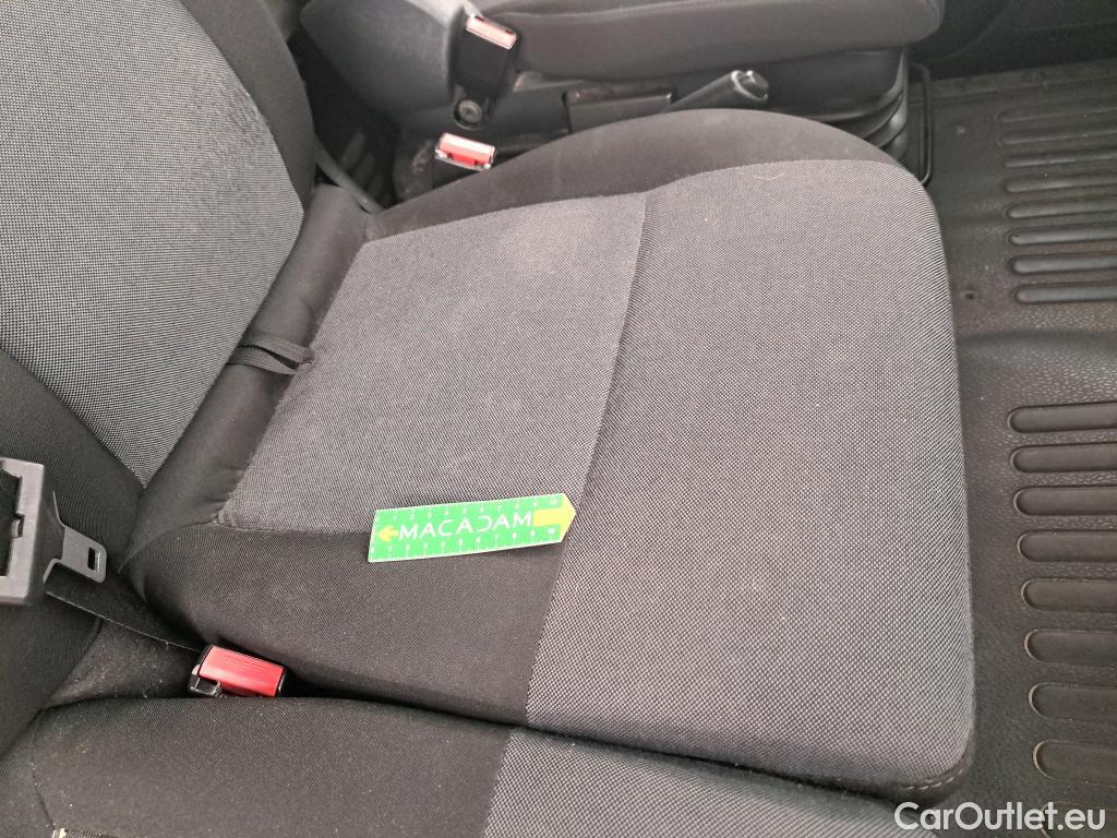 Renault  Master  Fourgon L2H2 3 5 Grand Confort dCi 135CV BVM6 E6dT #13
