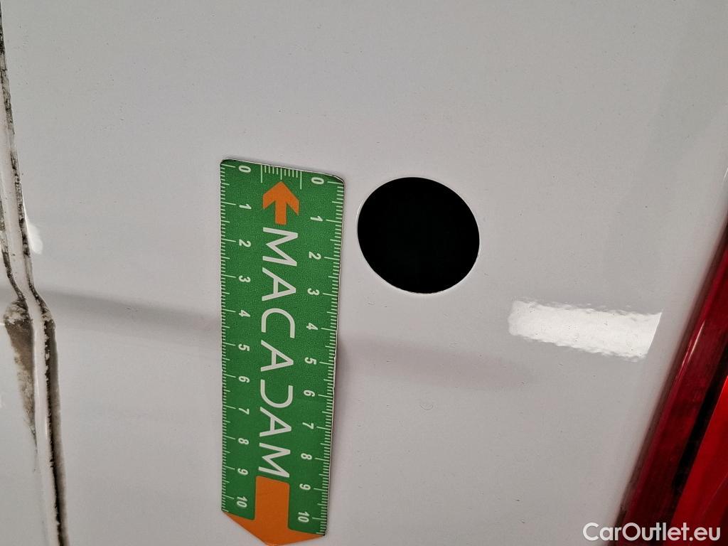  Renault  Master  Fourgon L2H2 3 5 Grand Confort dCi 130CV BVM6 E6 #93
