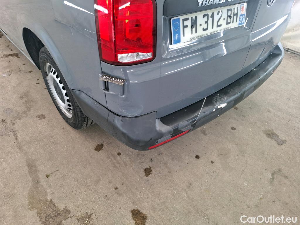  Volkswagen  Transporter VOLKSWAGEN  / 2019 / 4P / Fourgon tôlé 2.0 TDi 150 DSG7 L1H1 Business Line #112