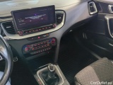  KIA  Cee'd KIA  SW 1.5 T-GDI 160KM 6MT Business Line 5d #10