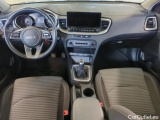  KIA  Cee'd KIA  SW 1.5 T-GDI 160KM 6MT M 5d #14