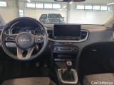  KIA  Cee'd KIA  SW 1.5 T-GDI 160KM 6MT M 5d #15