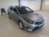  KIA  Cee'd KIA  SW 1.5 T-GDI 160KM 6MT M 5d #10