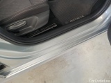  Skoda  Octavia Škoda  2.0 TSI 140kW Style DSG 4x4 5d #23