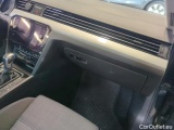  Volkswagen  Passat Volkswagen  Variant 1.4 TSI Plug-In-Hybrid 218 KM DSG 6 GTE 5d #27