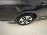  Volkswagen  Passat Volkswagen  Variant 1.4 TSI Plug-In-Hybrid 218 KM DSG 6 GTE 5d #56