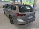  Volkswagen  Passat Volkswagen  Variant 1.5 TSI EVO 150 KM DSG Business 5d #10