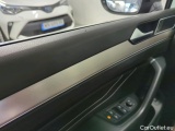  Volkswagen  Passat Volkswagen  Variant 1.5 TSI EVO 150 KM DSG Elegance 5d #28