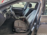  Volkswagen  Passat Volkswagen  Variant 2.0 TDI EVO 150 KM DSG Business 5d #13
