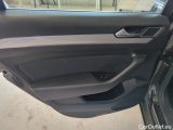  Volkswagen  Passat Volkswagen  Variant 2.0 TDI EVO 150 KM DSG Business 5d #29