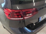  Volkswagen  Passat Volkswagen  Variant 2.0 TDI EVO 150 KM DSG Business 5d #82