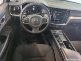  Volvo  V60 Volvo  B3 Mild Hybrid Benzyna Momentum Auto 5d #9