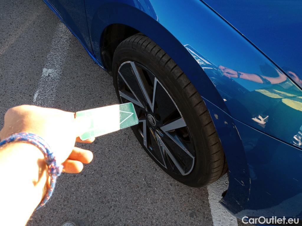  Skoda  Scala SKODA  / 2019 / 5P / berlina con portón 1.5 TSI 110 KW (150 CV) DSG Sport #20